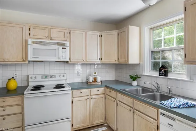 $334,900 | 1580 Old Jonestown Road, Winston-Salem, NC 27103