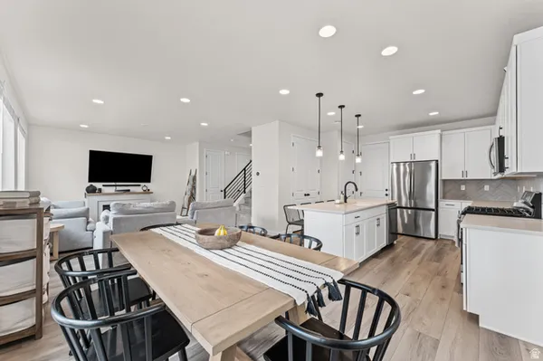 $629,999 | 6632 South Glade Crk Drive, West Jordan, UT 84081