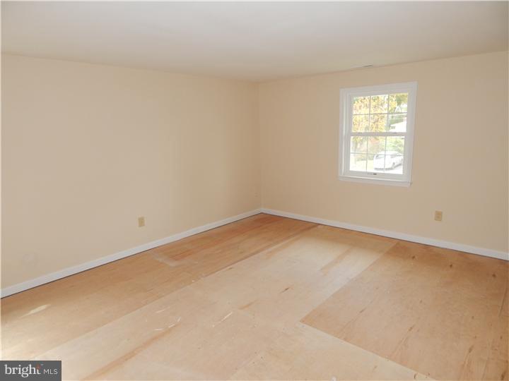 10 Tweed Road Levittown, PA 19056 - Photo 7 of 13 Laundry Room