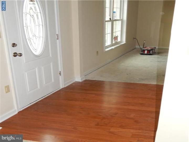 10 Tweed Road Levittown, PA 19056 - Photo 9 of 13 Foyer