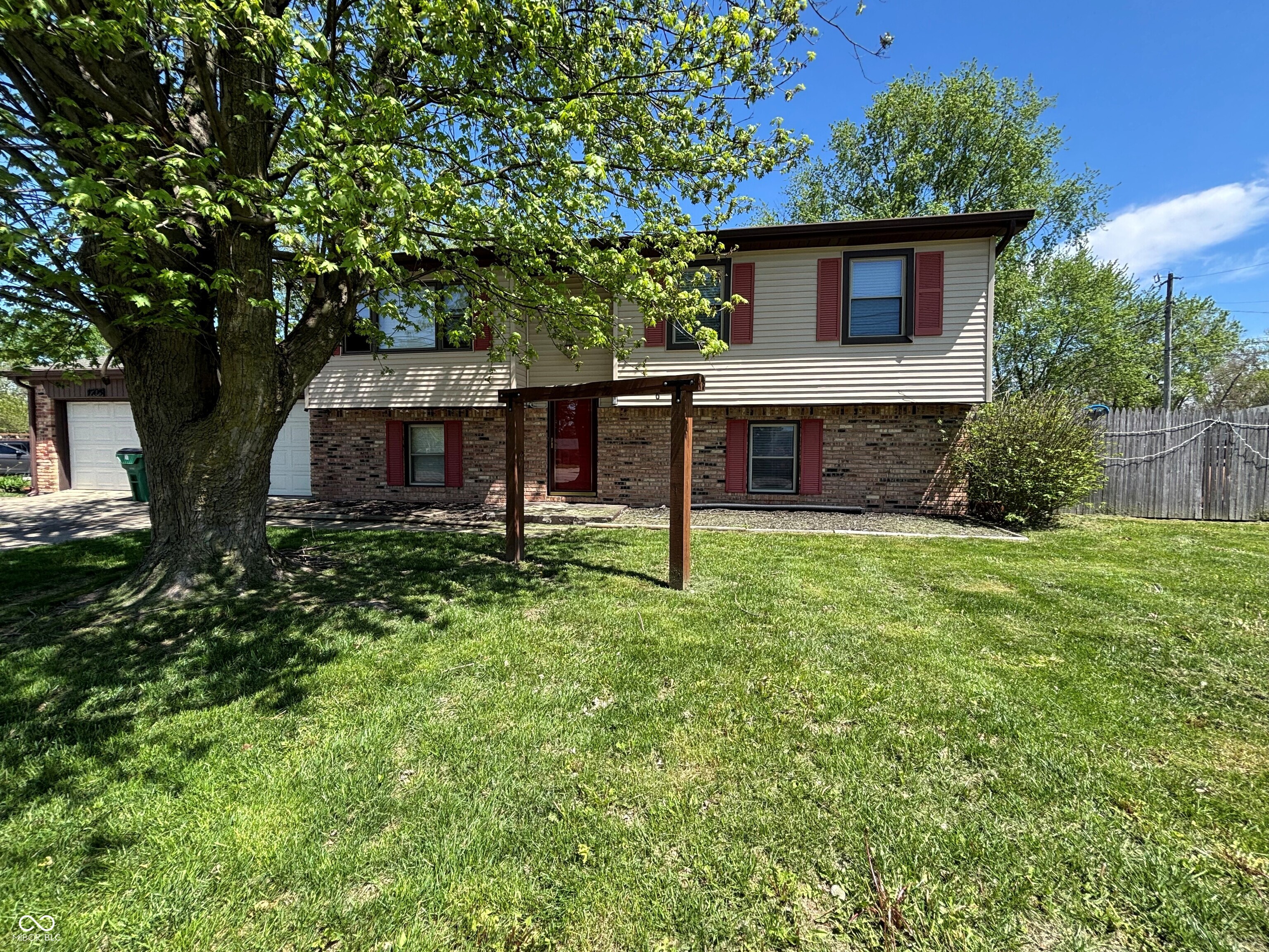 1705 Witt Road Lebanon, IN 46052 - Photo 3 of 26 Gallery Image 3