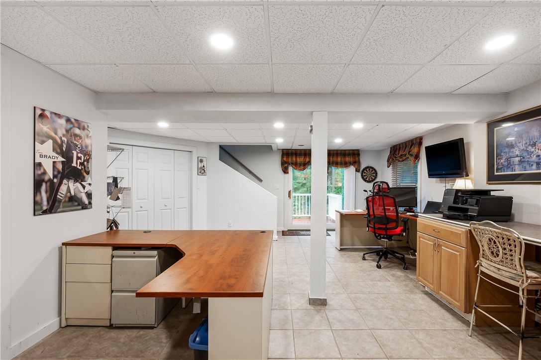 69 Pond House Road North Smithfield, RI 02896 - Photo 31 of 48 Gallery Image 31