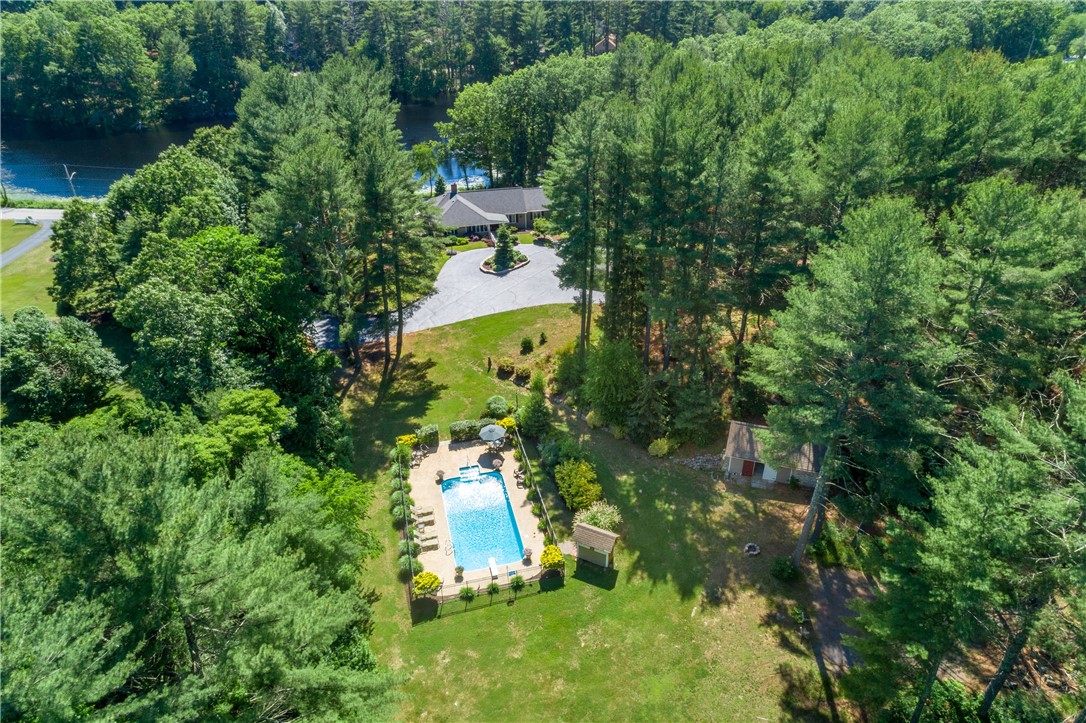 69 Pond House Road North Smithfield, RI 02896 - Photo 39 of 48 Gallery Image 39