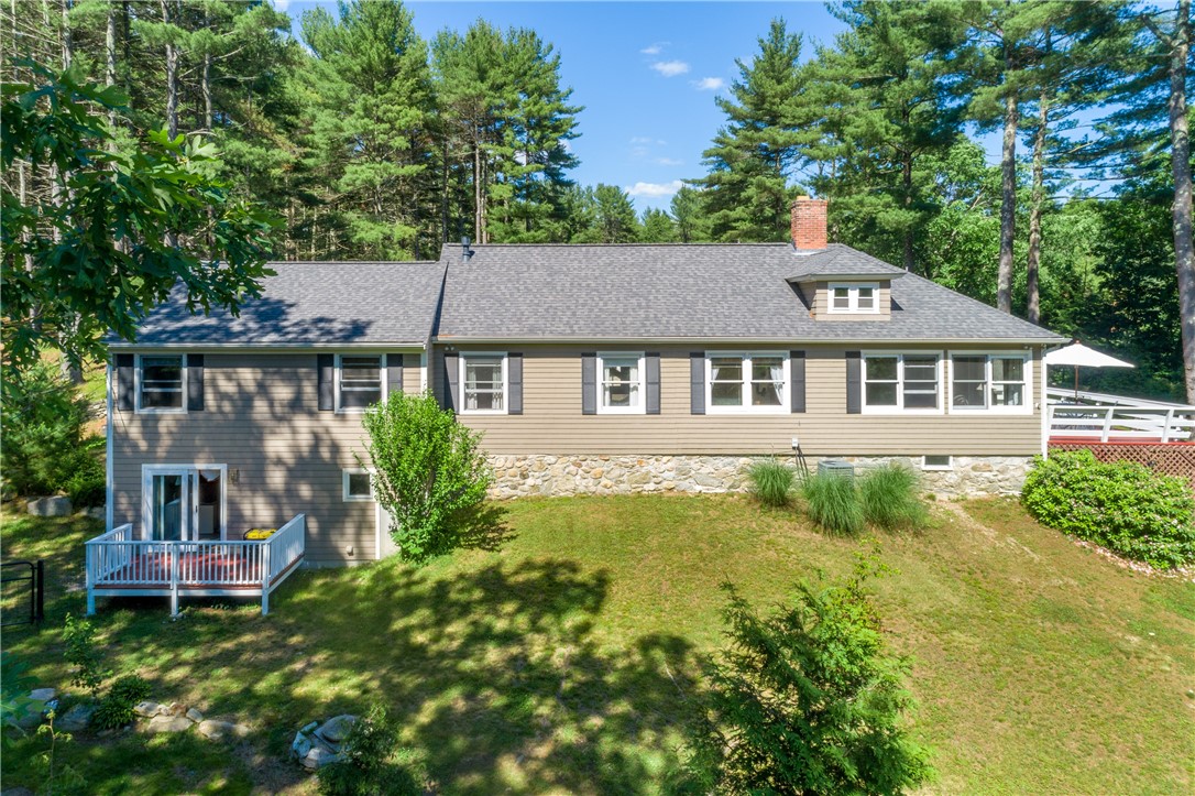 69 Pond House Road North Smithfield, RI 02896 - Photo 4 of 48 Gallery Image 4
