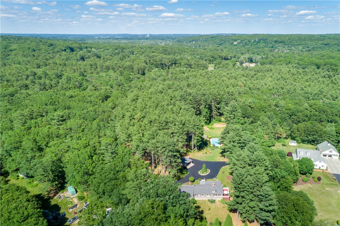 69 Pond House Road North Smithfield, RI 02896 - Photo 47 of 48 Gallery Image 47