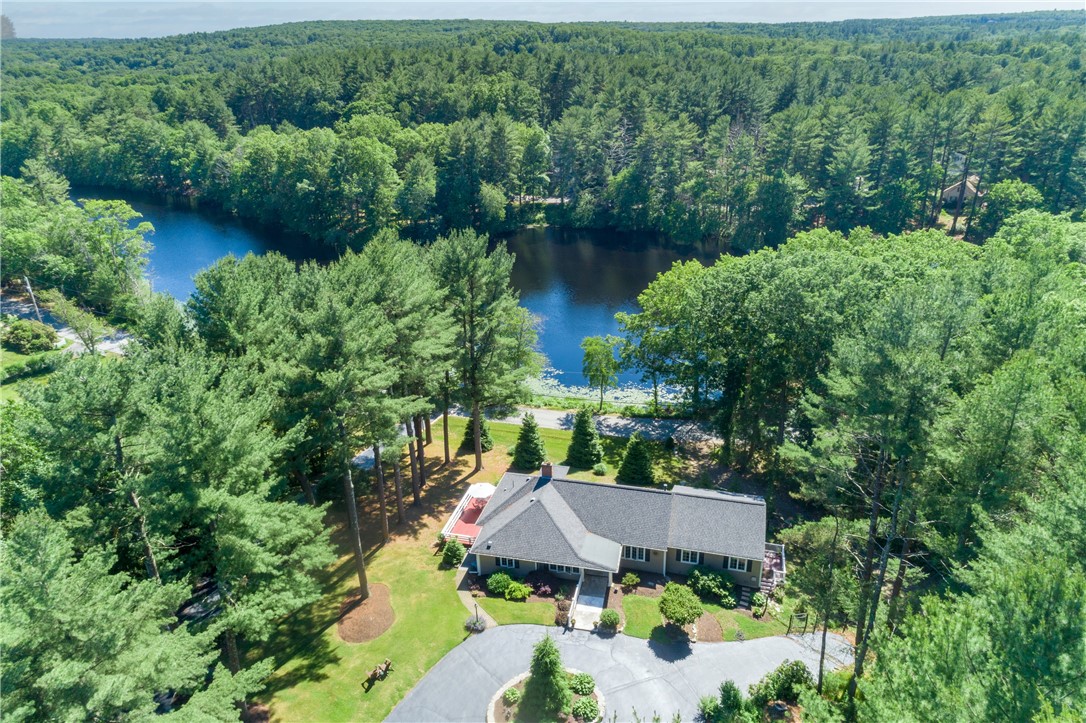 69 Pond House Road North Smithfield, RI 02896 - Photo 8 of 48 Gallery Image 8