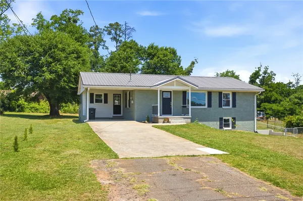 $274,900 | 308 West South 5th Street, Seneca, SC 29678