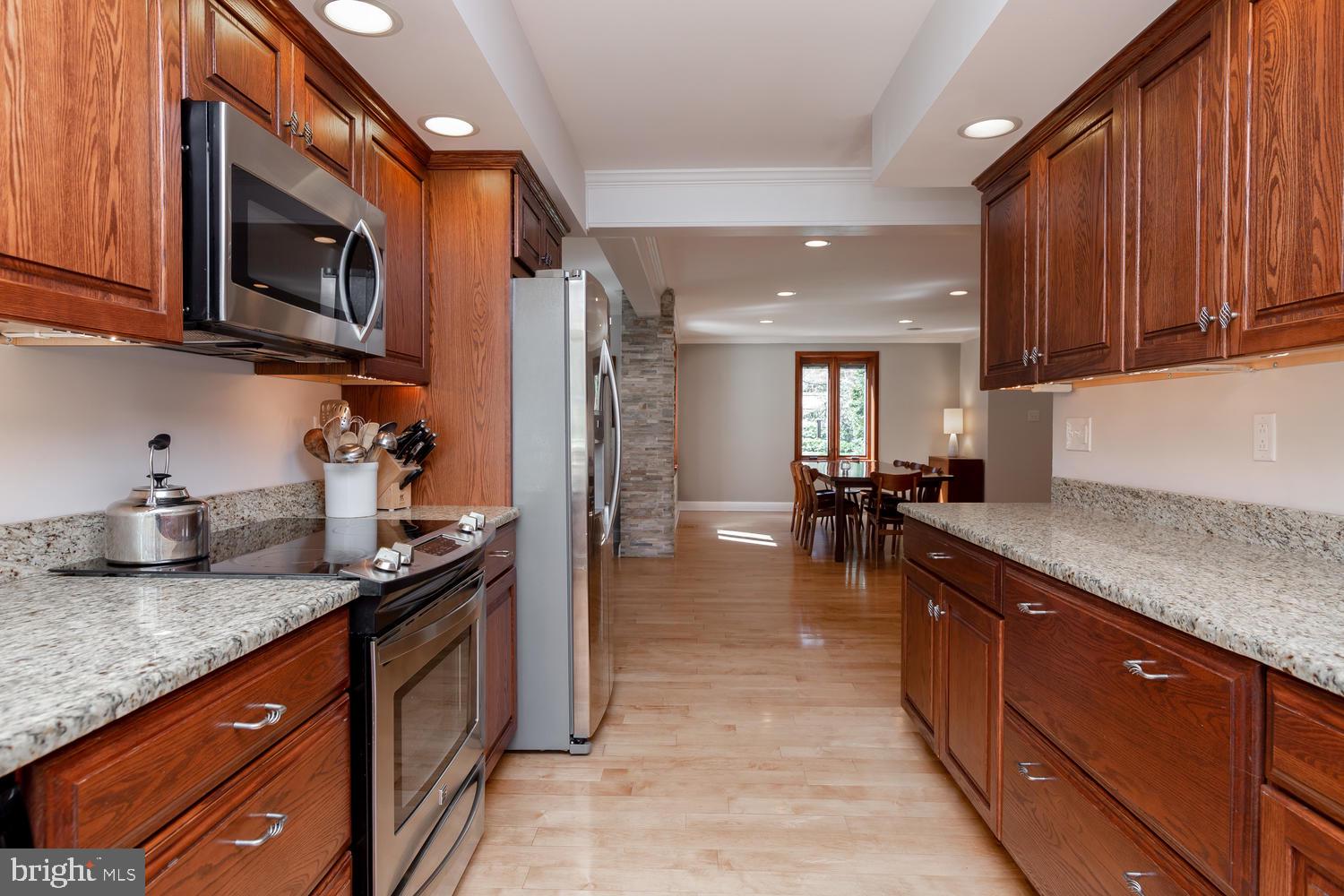 18 Rabbit Run Road Rose Valley, PA 19086 - Photo 12 of 45 Kitchen with newer appliances