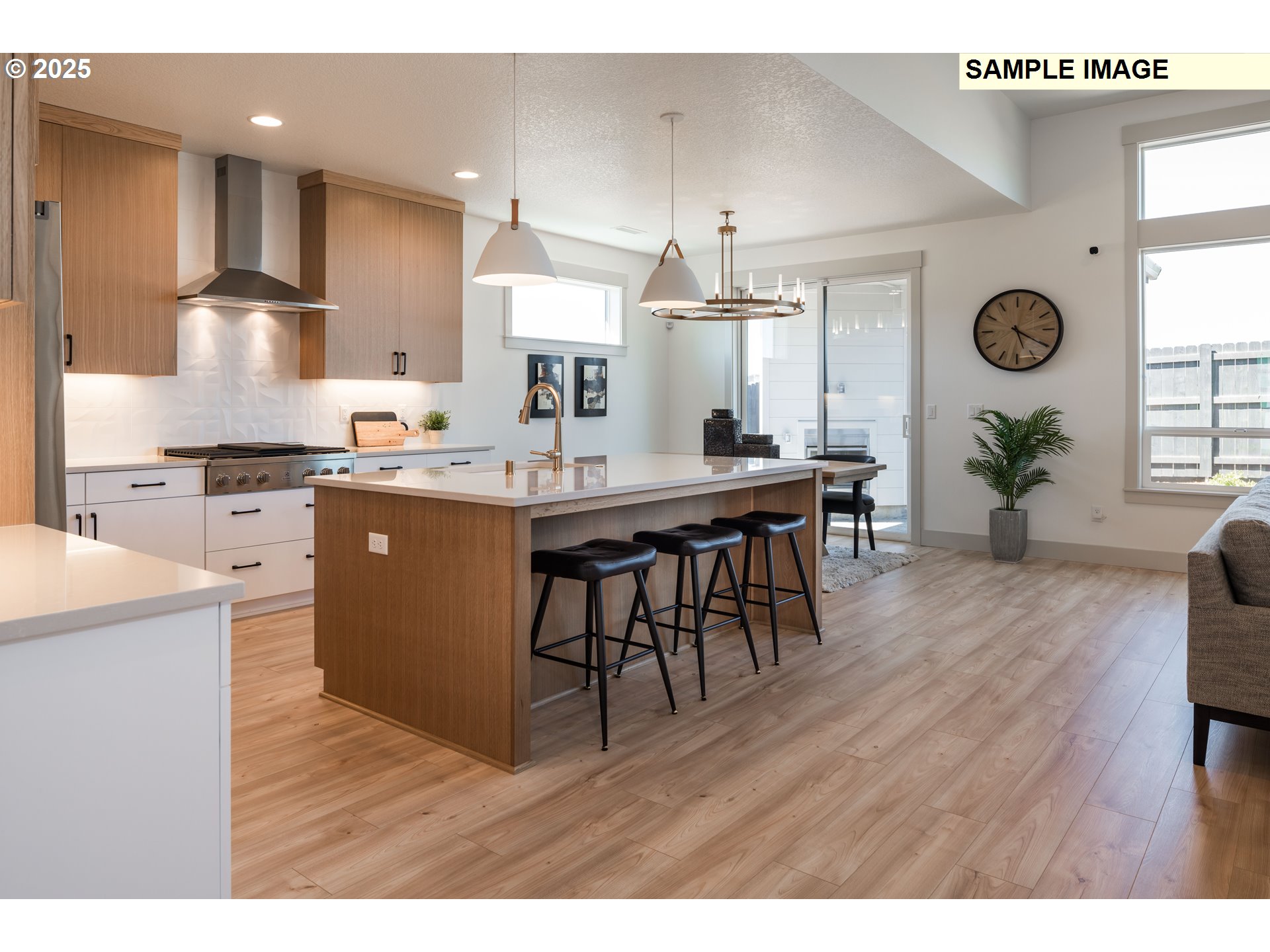 4209 North 12th Way Ridgefield, WA 98642 - Photo 5 of 14 Kitchen