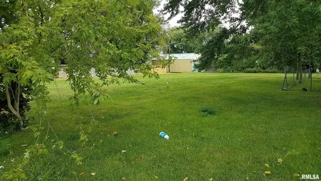 $189,900 | 409 East Walnut Street, Carbondale, IL 62901