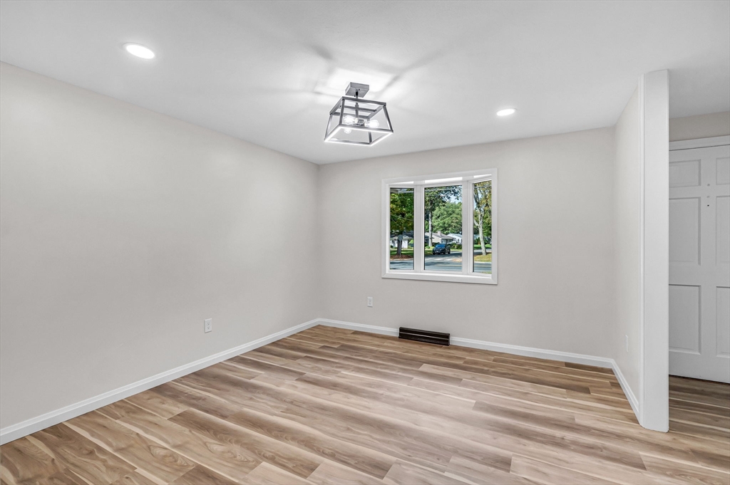 557 Maple Road, Unit 1 Longmeadow, MA 01106 - Photo 19 of 42