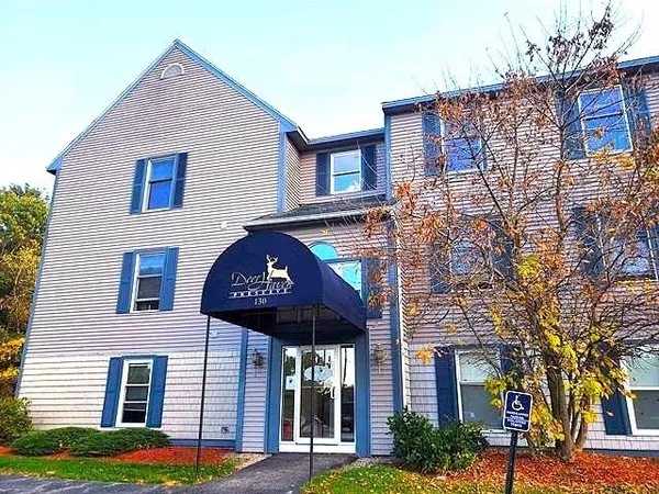 $1,800 | 130 Eastern Avenue, Unit #302, Manchester, NH 03104