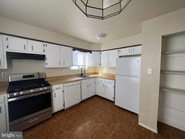 $339,000 | 785 Jarvis Road, Sicklerville, NJ 08081
