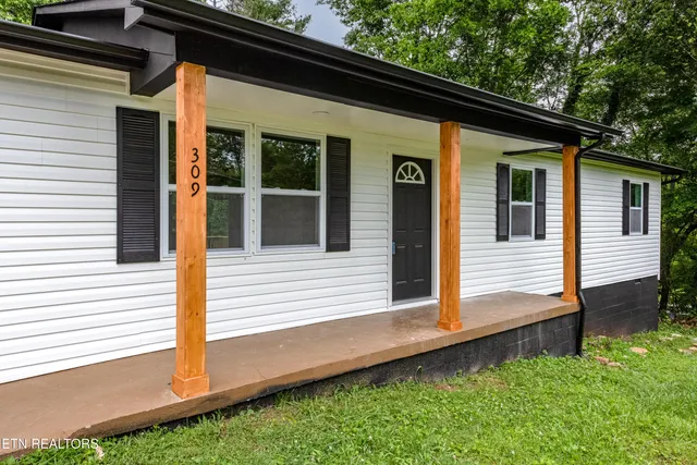 $309,000 | 309 Kinzalow Drive, Sweetwater, TN 37874