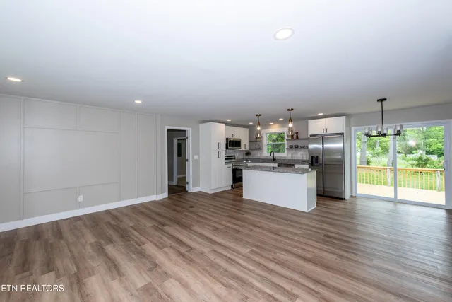 $309,000 | 309 Kinzalow Drive, Sweetwater, TN 37874