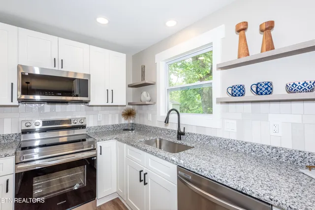 $309,000 | 309 Kinzalow Drive, Sweetwater, TN 37874