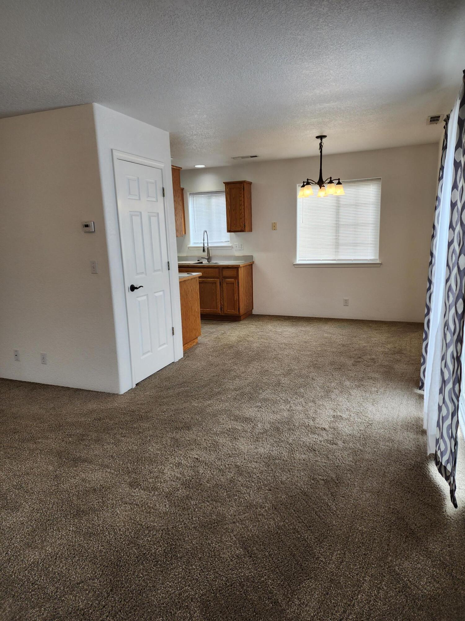 1449 Dowell Road Grants Pass, OR 97527 - Photo 8 of 19 Living to Dining
