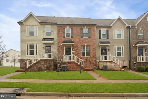 $525,000 | 18058 Red Cedar Road, Dumfries, VA 22026