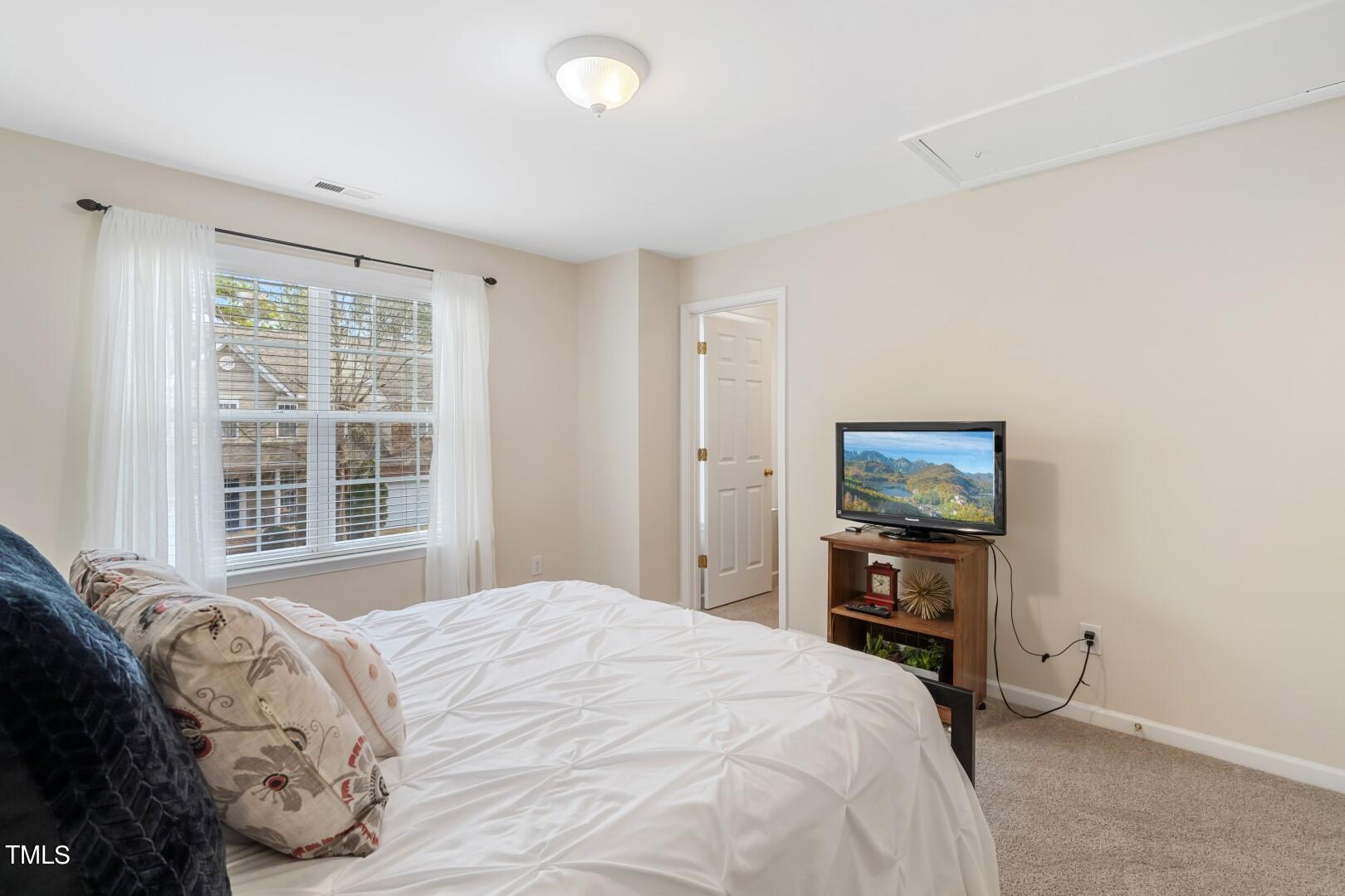 12219 Fox Valley Street Raleigh, NC 27614 - Photo 26 of 36 DSC07492 (Large)