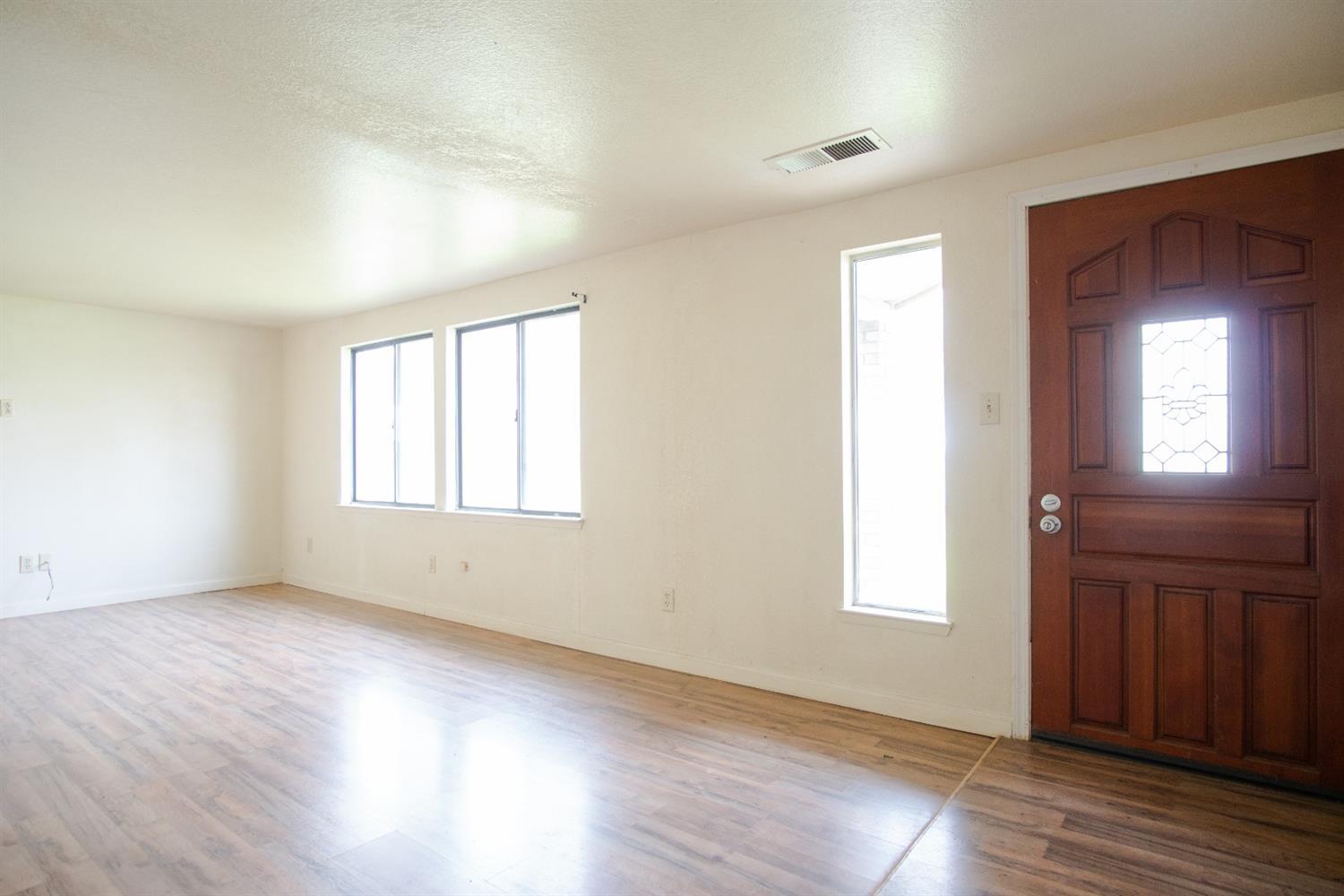 22079 Carson Avenue Exeter, CA 93221 - Photo 3 of 21 Additional Photo