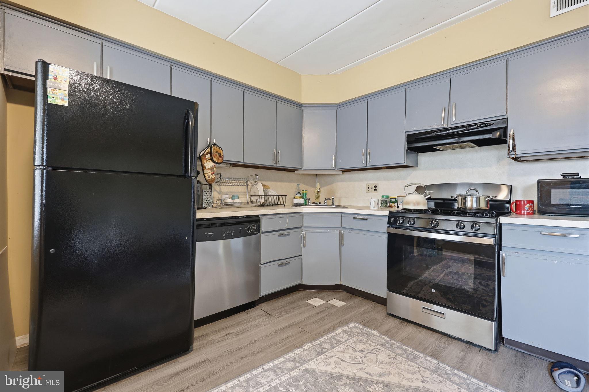 9101 Old Newtown Road Philadelphia, PA 19115 - Photo 6 of 21