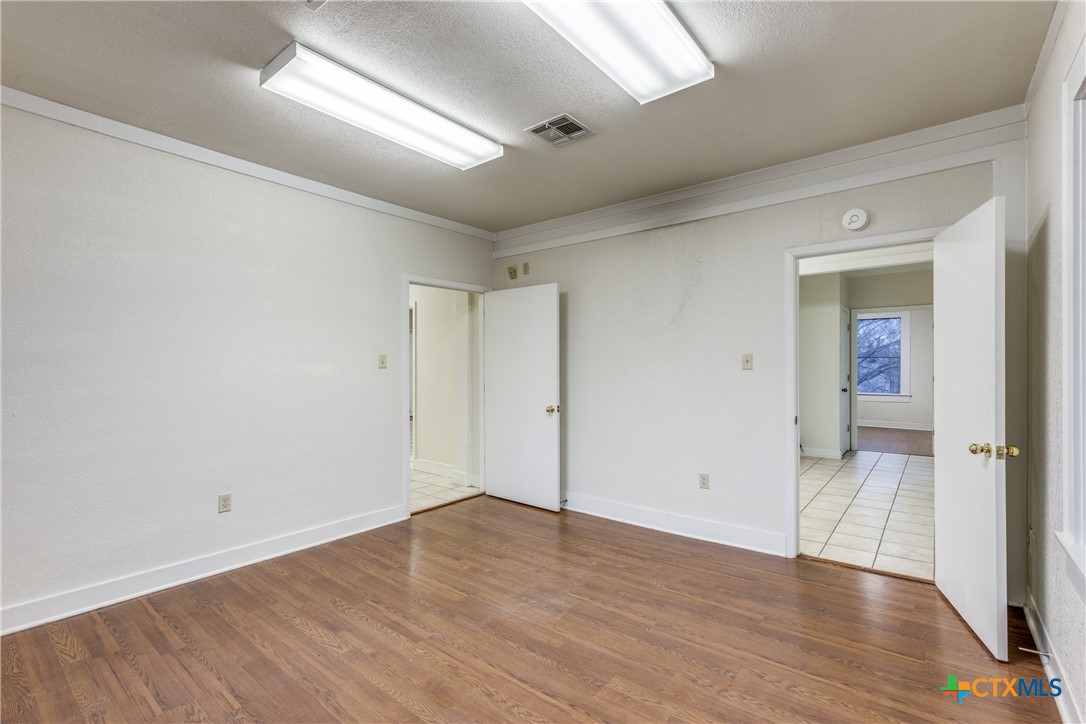 819 South 5th Street Temple, TX 76504 - Photo 26 of 39