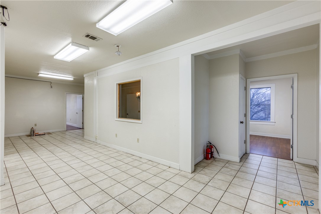 819 South 5th Street Temple, TX 76504 - Photo 27 of 39