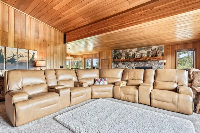 $1,650,000 | 14060 Deerfield Road, McCall, ID 83638