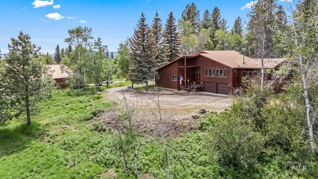 $1,650,000 | 14060 Deerfield Road, McCall, ID 83638