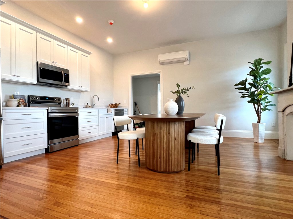 327 Broadway Providence, RI 02909 - Photo 16 of 19