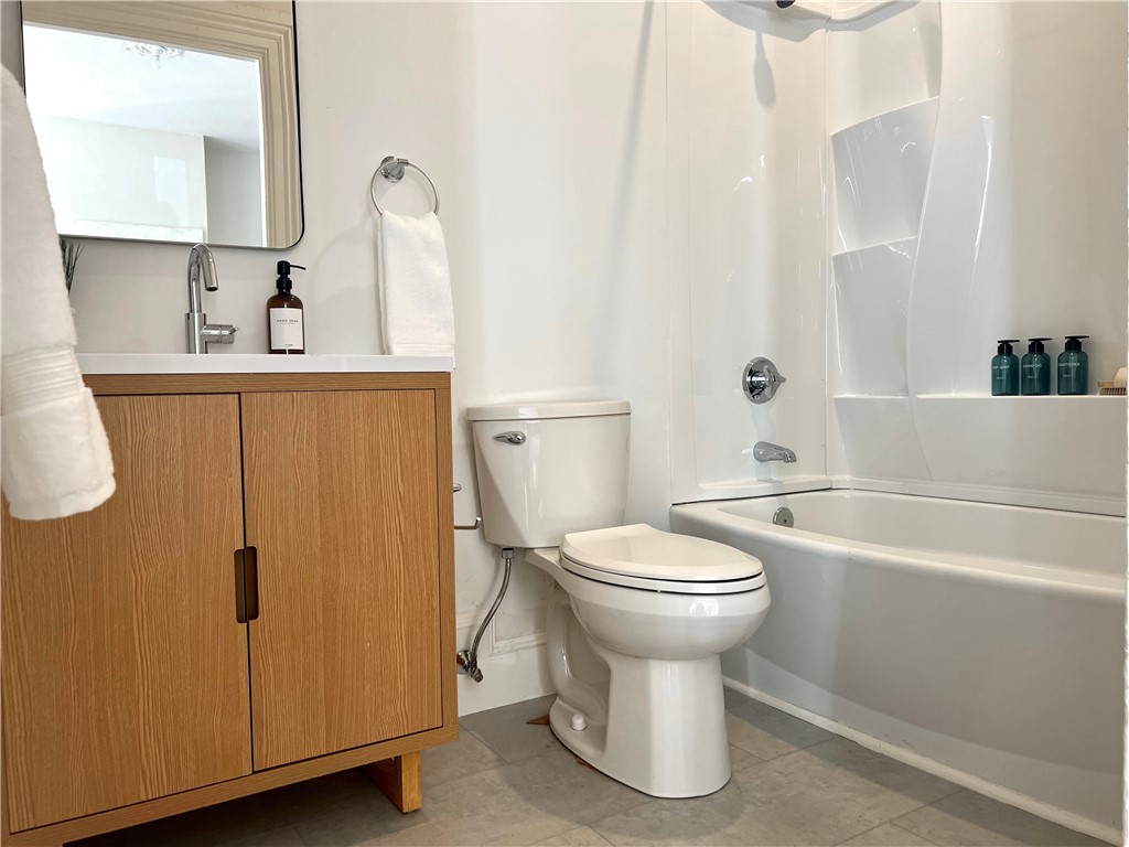 327 Broadway Providence, RI 02909 - Photo 6 of 19
