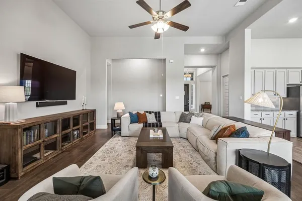 $565,000 | 1581 Lynx Loop, Forney, TX 75126