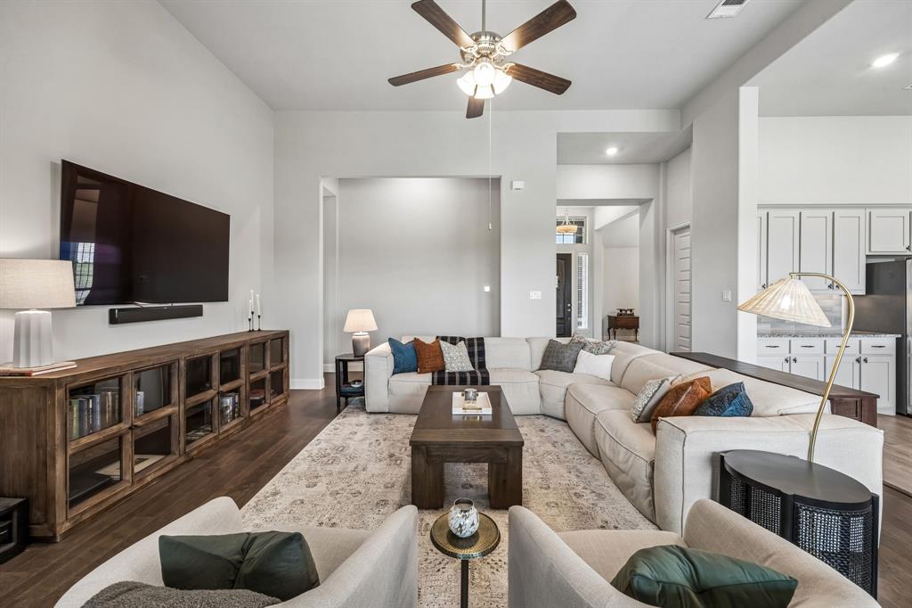 1581 Lynx Loop Forney, TX 75126 - Photo 12 of 38 Another view of the living room