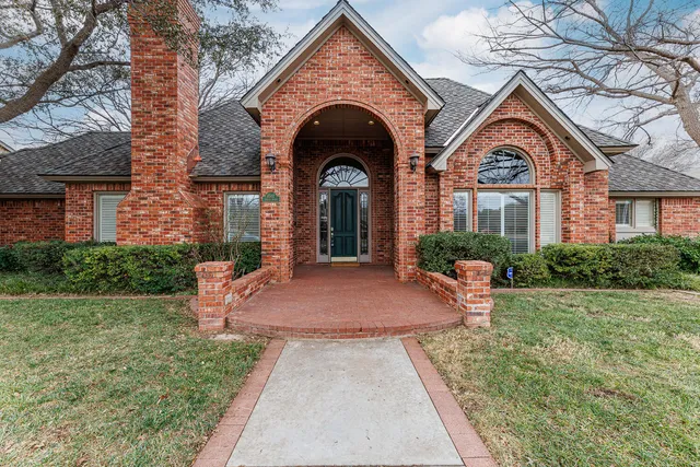 $550,000 | 8502 Oxford Avenue, Lubbock, TX 79423