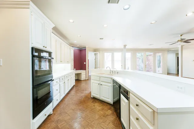 $550,000 | 8502 Oxford Avenue, Lubbock, TX 79423