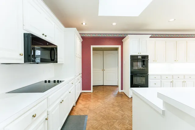 $550,000 | 8502 Oxford Avenue, Lubbock, TX 79423