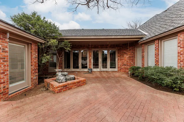 $550,000 | 8502 Oxford Avenue, Lubbock, TX 79423