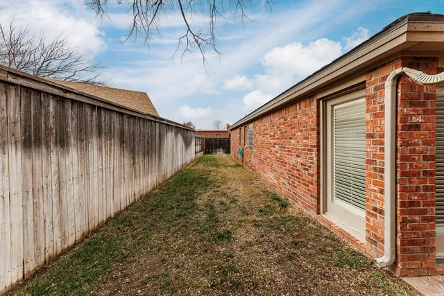 $550,000 | 8502 Oxford Avenue, Lubbock, TX 79423