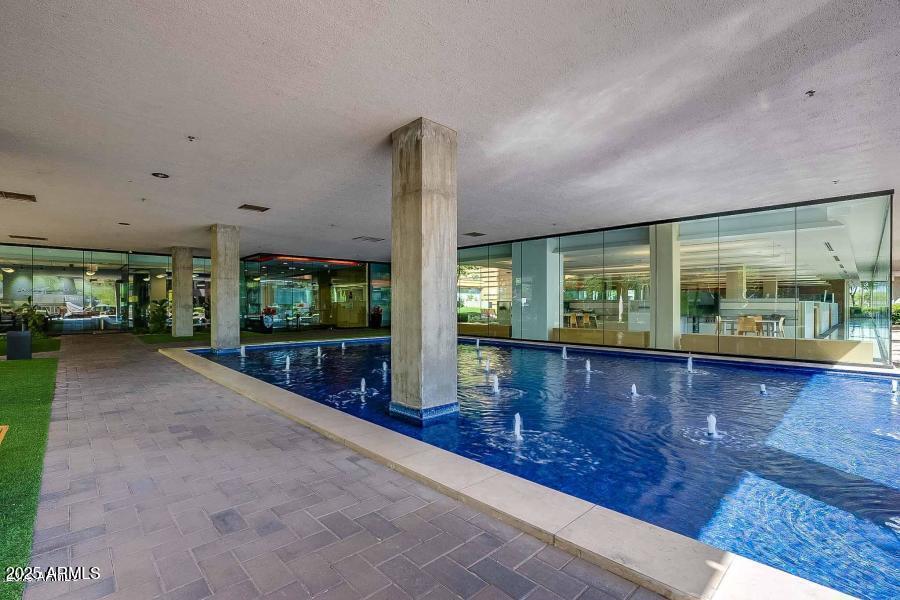 4808 North 24th Street, Unit 1005 Phoenix, AZ 85016 - Photo 31 of 34 a view of outdoor space with a patio