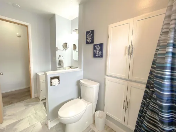 $219,900 | 5914 Monona Drive, Kokomo, IN 46902