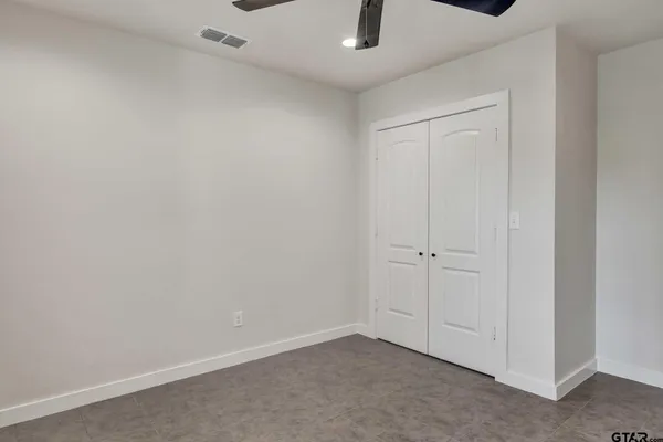 $649,900 | 140 Fm 16 Street West, Tyler, TX 75706