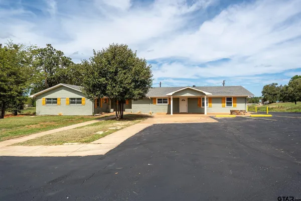 $649,900 | 140 Fm 16 Street West, Tyler, TX 75706