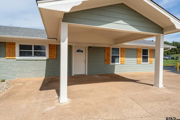 $649,900 | 140 Fm 16 Street West, Tyler, TX 75706