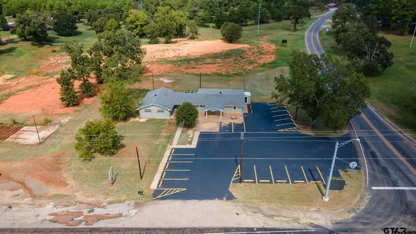 $649,900 | 140 Fm 16 Street West, Tyler, TX 75706
