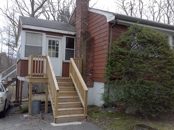 61 Davis Road Stoughton, MA 02072 - Photo 3 of 30