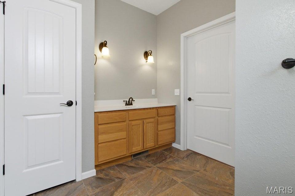 18418 Circle B Road Eminence, MO 65466 - Photo 25 of 62
