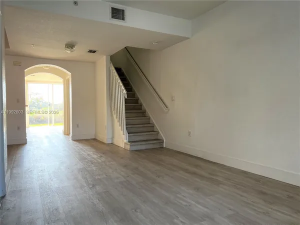 $3,100 | 1088 Southwest 144th Avenue, Unit 801, Pembroke Pines, FL 33027