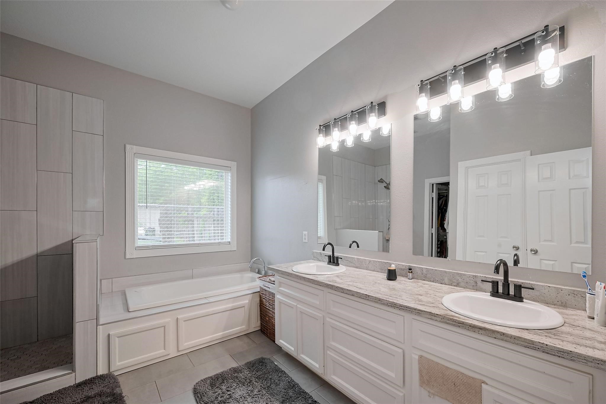 1416 Cranbrook Pasadena, TX 77502 - Photo 2 of 6