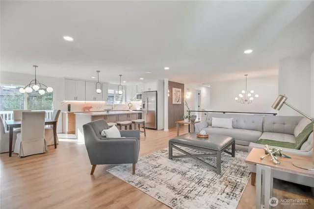 $1,095,000 | 1229 Southwest 158th Street, Burien, WA 98166