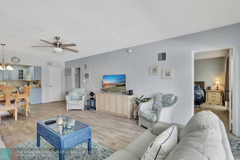 999 North Riverside Drive, Unit 3 Pompano Beach, FL 33062 - Photo 4 of 22